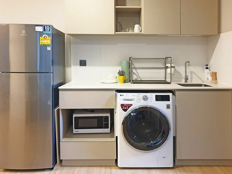 Lumpini Suite Phetchaburi-Makkasan, Bangkok, 1515 Phetchaburi Rd, Makkasan, Ratchathewi, Bangkok, 2 Bedrooms, 42 sqm, Condo For Sale, by Pemika Aukkaraleekul, 500445747 - DDproperty.com