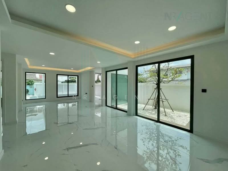 บ้านเดี่ยว รีโนเวทพร้อมอยู่, Bangkok, Chan Kasem, Chatuchak, Bangkok, 4 Bedrooms, 250 sqm, Single Detached House For Sale, by NR AGENT, 500445749 - DDproperty.com