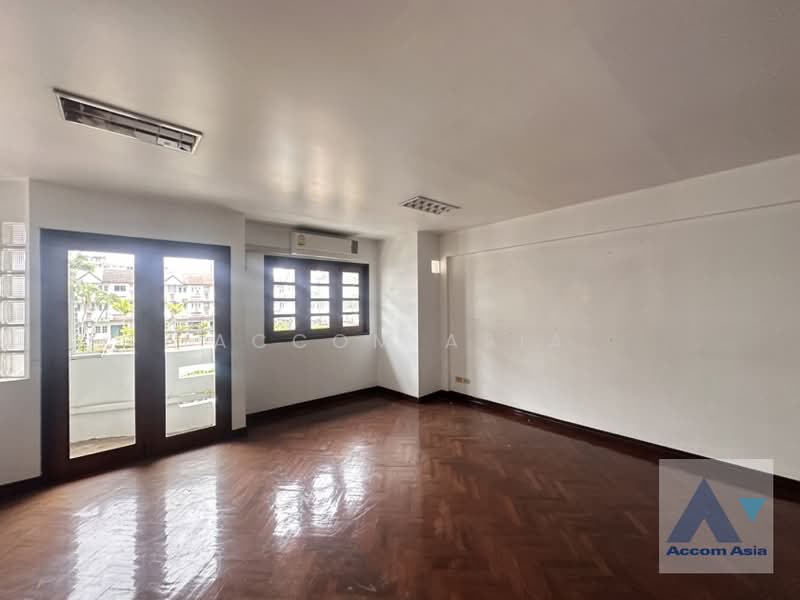 Regent 71 Place, Bangkok, Phra Kanong Nua, Watthana, Bangkok, 4 Bedrooms, 200 sqm, Townhouse For Sale, by Accom Asia, 500445778 - DDproperty.com