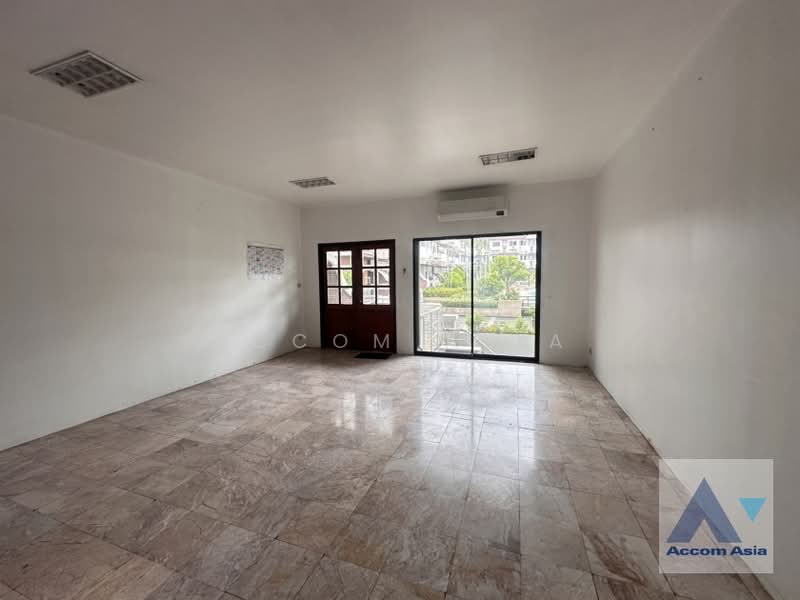 Regent 71 Place, Bangkok, Phra Kanong Nua, Watthana, Bangkok, 4 Bedrooms, 200 sqm, Townhouse For Sale, by Accom Asia, 500445778 - DDproperty.com