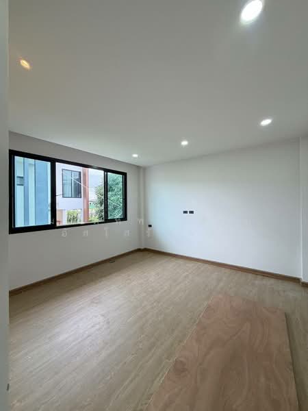 บ้านเดียว 3 ห้องนอน 1 งาน ปากช่อง, Nakhon Ratchasima, Pak Chong, Nakhon Ratchasima, 3 Bedrooms, 180 sqm, Single Detached House For Sale, by Montip Assoratgoon, 500445781 - DDproperty.com