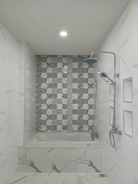 บ้านเดียว 3 ห้องนอน 1 งาน ปากช่อง, Nakhon Ratchasima, Pak Chong, Nakhon Ratchasima, 3 Bedrooms, 180 sqm, Single Detached House For Sale, by Montip Assoratgoon, 500445781 - DDproperty.com