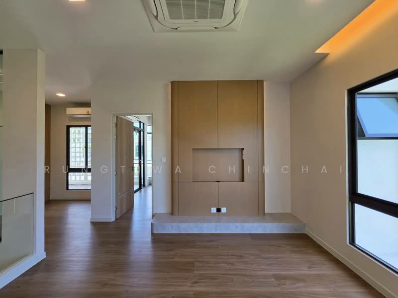 Mantana Bangna Km.15, Samut Prakan, 456 Bangna-Trad Road Km.15, Bang Chalong, Bang Plee, Samut Prakan, 4 Bedrooms, 325 sqm, Single Detached House For Rent, by Rungtiwa Chinchai, 500445808 - DDproperty.com