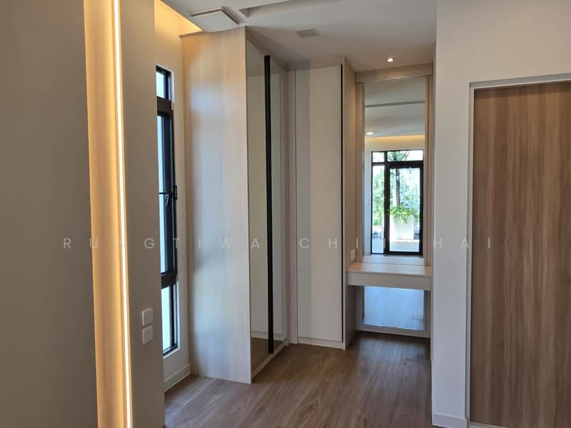 Mantana Bangna Km.15, Samut Prakan, 456 Bangna-Trad Road Km.15, Bang Chalong, Bang Plee, Samut Prakan, 4 Bedrooms, 325 sqm, Single Detached House For Rent, by Rungtiwa Chinchai, 500445808 - DDproperty.com