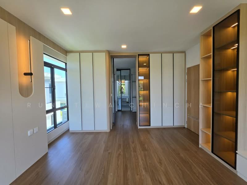 Mantana Bangna Km.15, Samut Prakan, 456 Bangna-Trad Road Km.15, Bang Chalong, Bang Plee, Samut Prakan, 4 Bedrooms, 325 sqm, Single Detached House For Rent, by Rungtiwa Chinchai, 500445808 - DDproperty.com