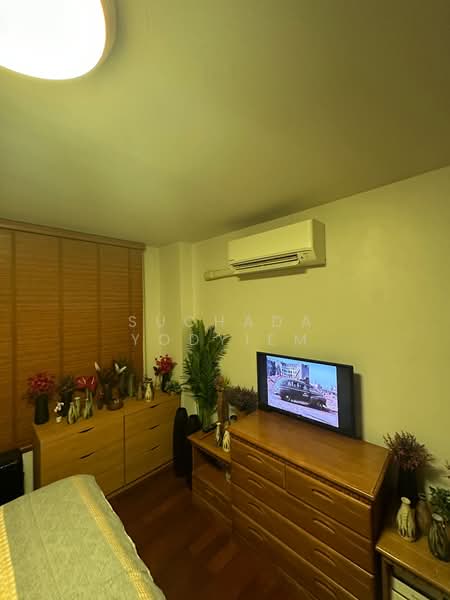 49 Plus, Bangkok, Soi Sukhumvit 49, Khlong Tan Nua, Watthana, Bangkok, 1 Bedroom, 52 sqm, Condo For Sale, by Suchada Yodyiem, 500445850 - DDproperty.com