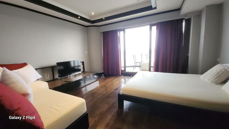 State Tower, Bangkok, 1055 Silom Road, Silom, Bang Rak, Bangkok, 1 Bedroom, 68 sqm, Condo For Sale, by Suchada Yodyiem, 500445878 - DDproperty.com