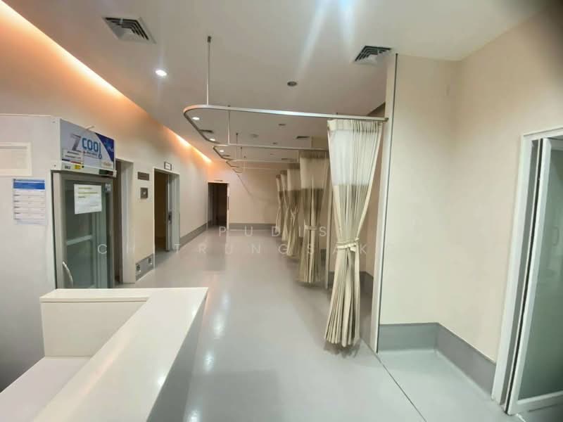 Showroom for Rent – Si Ayutthaya, Phaya Thai | Two Connected Buildings, Bangkok, Thung Phaya Thai, Ratchathewi, Bangkok, , 1,050 sqm, Office Space For Rent, by Pudis Chitrungsakorn, 500445902 - DDproperty.com