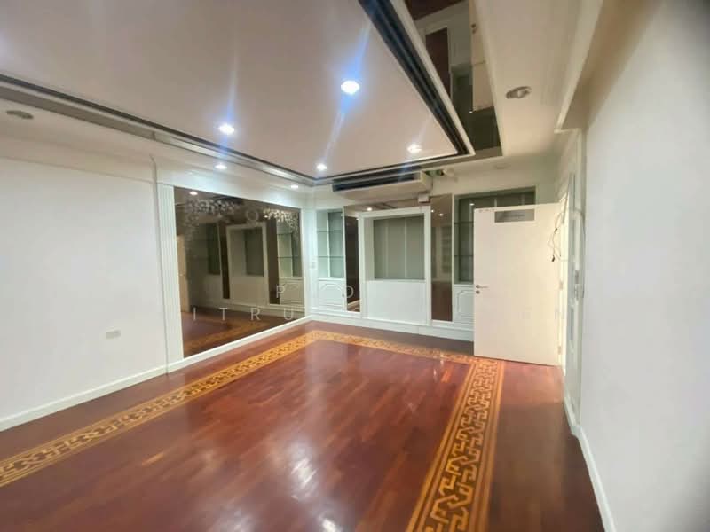 Showroom for Rent – Si Ayutthaya, Phaya Thai | Two Connected Buildings, Bangkok, Thung Phaya Thai, Ratchathewi, Bangkok, , 1,050 sqm, Office Space For Rent, by Pudis Chitrungsakorn, 500445902 - DDproperty.com