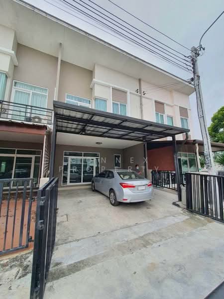 Gusto Town Home Wongwaen-Rama 5 : กัสโต้ ทาวน์โฮม วงแหวน-พระราม 5, นนทบุรี, ถนนวัดปรางค์หลวง, บางม่วง, บางใหญ่, นนทบุรี, 132 ตร.ม., ทาวน์เฮ้าส์ ให้เช่า, โดย Connex Property, 500445923 - DDproperty.com
