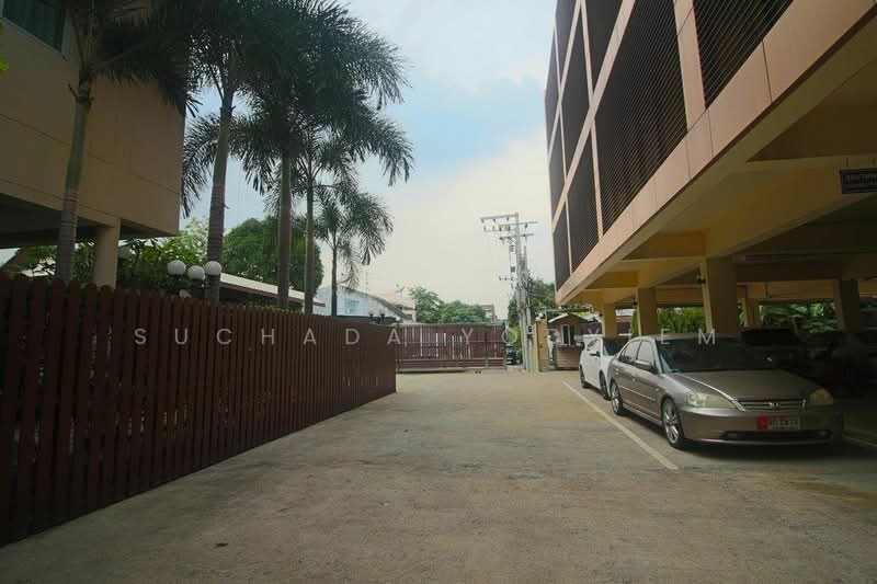 undefined, Bangkok, Bang Chak, Phra Khanong, Bangkok, 6 Bedrooms, 3,200 sqm, Single Detached House For Sale, by Suchada Yodyiem, 500445938 - DDproperty.com