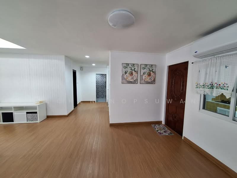 Sammakon Ramkhamhaeng, Bangkok, Ramkhamhaeng Road, Saphan Sung, Bangkok, 4 Bedrooms, 200 sqm, Single Detached House For Sale, by Rachen Nopsuwan, 500445942 - DDproperty.com