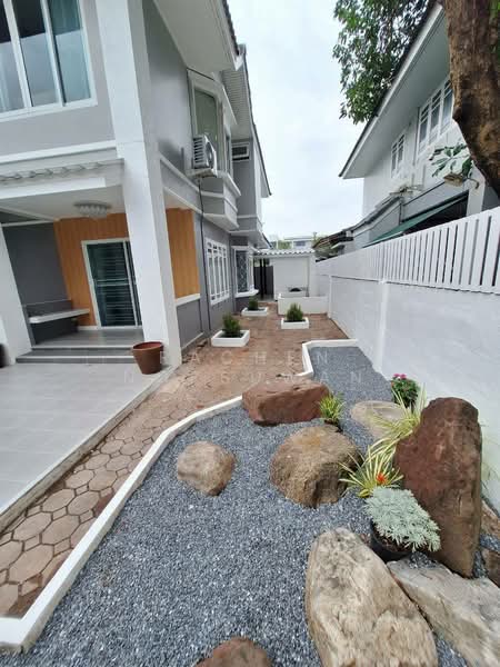 Sammakon Ramkhamhaeng, Bangkok, Ramkhamhaeng Road, Saphan Sung, Bangkok, 4 Bedrooms, 200 sqm, Single Detached House For Sale, by Rachen Nopsuwan, 500445942 - DDproperty.com