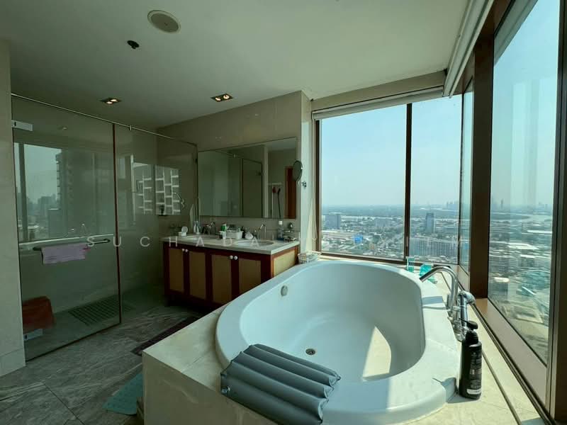 The Emporio Place, Bangkok, 93 Soi Sukhumvit 24, Sukhumvit Road, Khong Tan, Khlong Toei, Bangkok, 3 Bedrooms, 161 sqm, Condo For Sale, by Suchada Yodyiem, 500445948 - DDproperty.com