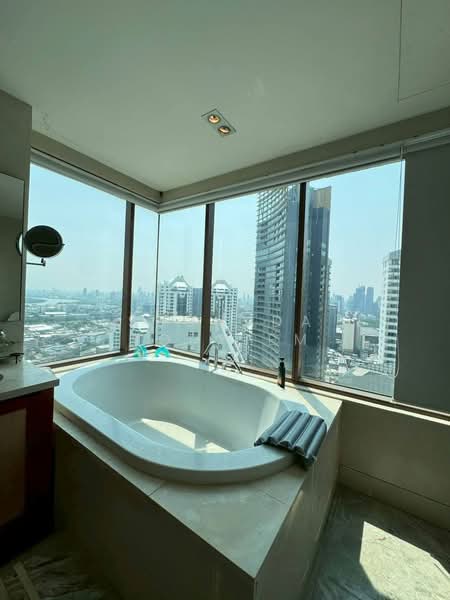 The Emporio Place : ดิ เอ็มโพริโอ เพลส, กรุงเทพ, 93 ซอยสุขุมวิท 24 ถนนสุุขุมวิท, คลองตัน, คลองเตย, กรุงเทพ, 161 ตร.ม., คอนโด ขาย, โดย Suchada Yodyiem, 500445948 - DDproperty.com