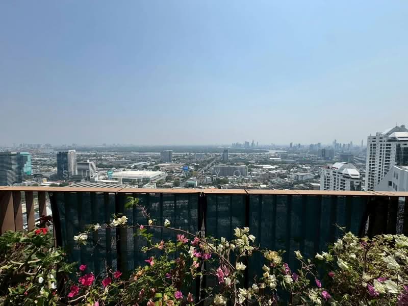 The Emporio Place, Bangkok, 93 Soi Sukhumvit 24, Sukhumvit Road, Khong Tan, Khlong Toei, Bangkok, 3 Bedrooms, 161 sqm, Condo For Sale, by Suchada Yodyiem, 500445948 - DDproperty.com