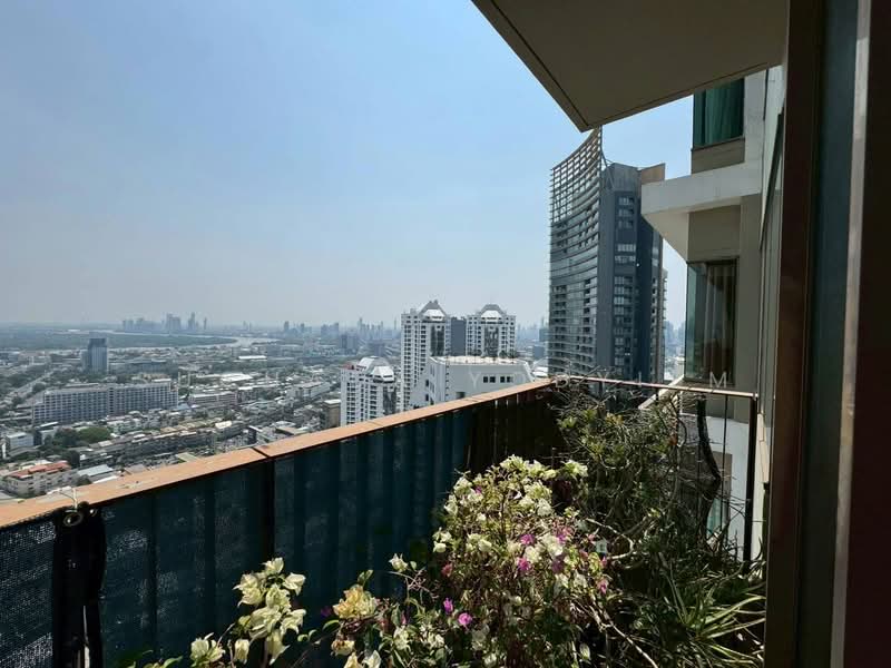 The Emporio Place, Bangkok, 93 Soi Sukhumvit 24, Sukhumvit Road, Khong Tan, Khlong Toei, Bangkok, 3 Bedrooms, 161 sqm, Condo For Sale, by Suchada Yodyiem, 500445948 - DDproperty.com