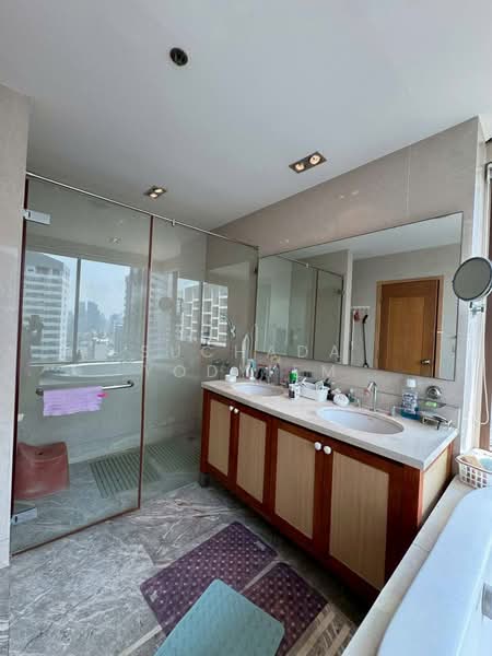 The Emporio Place, Bangkok, 93 Soi Sukhumvit 24, Sukhumvit Road, Khong Tan, Khlong Toei, Bangkok, 3 Bedrooms, 161 sqm, Condo For Sale, by Suchada Yodyiem, 500445948 - DDproperty.com