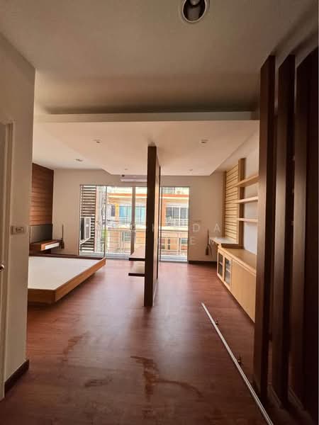 undefined, Bangkok, Phlapphla, Wang Thonglang, Bangkok, 3 Bedrooms, 187 sqm, Townhouse For Sale, by Suchada Yodyiem, 500445951 - DDproperty.com