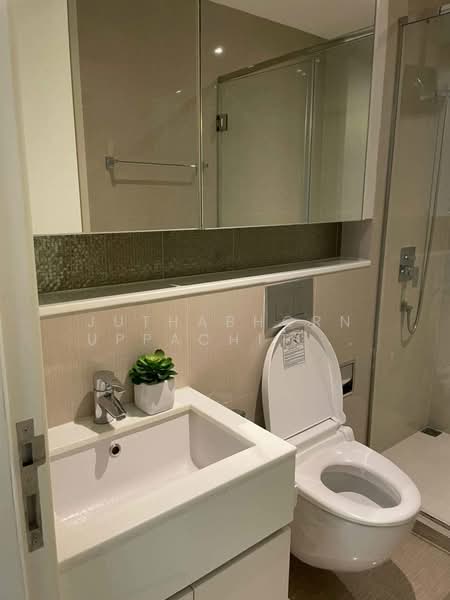 H Sukhumvit 43, Bangkok, 28 Sukhumvit 34 Road, Khlong Tan Nua, Watthana, Bangkok, 2 Bedrooms, 67 sqm, Condo For Rent, by Juthabhorn Uppachit (Amy), 500445953 - DDproperty.com