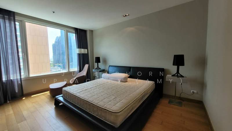 Siri Residence, Bangkok, 21 Soi Sukhumvit 24, Khong Tan, Khlong Toei, Bangkok, 3 Bedrooms, 142 sqm, Condo For Rent, by Juthabhorn Uppachit (Amy), 500445956 - DDproperty.com