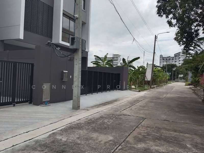 Feel Town Lat Phrao 101, Bangkok, ลาดพร้าว, Khlong Chaokhun Sing, Wang Thonglang, Bangkok, 3 Bedrooms, 21 sqm, Single Detached House For Rent, by Connex Property, 500445962 - DDproperty.com