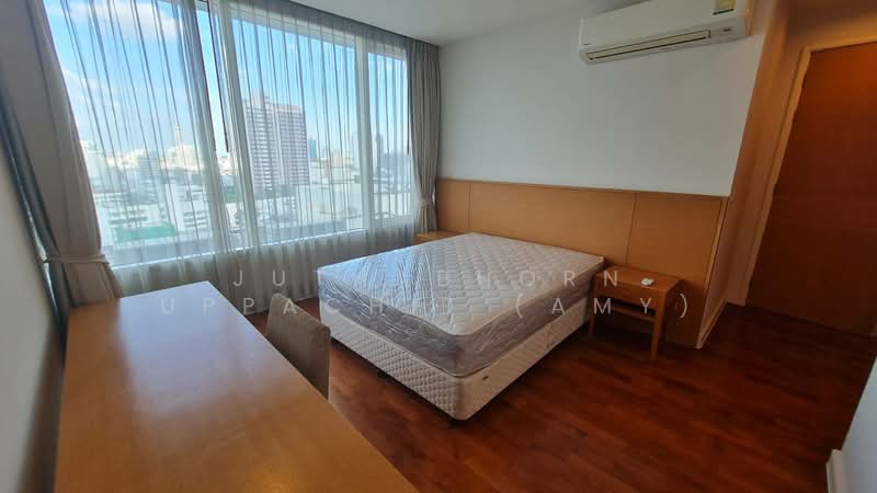 Baan Jamjuree, Bangkok, 42 Soi Sukhumvit 39, Khlong Tan Nua, Watthana, Bangkok, 3 Bedrooms, 215 sqm, Condo For Rent, by Juthabhorn Uppachit (Amy), 500445964 - DDproperty.com