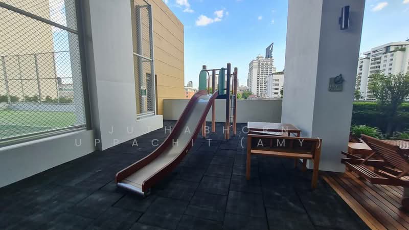 Baan Jamjuree, Bangkok, 42 Soi Sukhumvit 39, Khlong Tan Nua, Watthana, Bangkok, 3 Bedrooms, 215 sqm, Condo For Rent, by Juthabhorn Uppachit (Amy), 500445964 - DDproperty.com