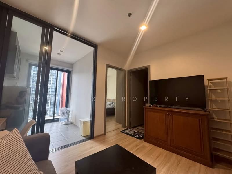 The Base Garden Rama 9, Bangkok, 18 Rama 9 Road, Hua Mak, Bang Kapi, Bangkok, 1 Bedroom, 33 sqm, Condo For Rent, by Connex Property, 500446009 - DDproperty.com