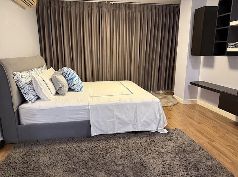 The Clover Thonglor Residence, Bangkok, Soi Sukhumvit 55, Khlong Tan Nua, Watthana, Bangkok, 3 Bedrooms, 110 sqm, Condo For Rent, by Ryan Tarrarinn, 500446032 - DDproperty.com