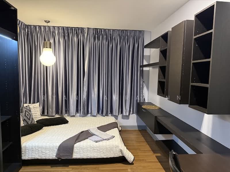 The Clover Thonglor Residence, Bangkok, Soi Sukhumvit 55, Khlong Tan Nua, Watthana, Bangkok, 3 Bedrooms, 110 sqm, Condo For Rent, by Ryan Tarrarinn, 500446032 - DDproperty.com