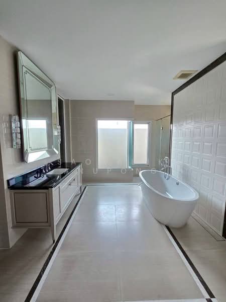 Ladawan Rama 2, Bangkok, Rama 2 Road, Samae Dam, Bang Khun Thian, Bangkok, 5 Bedrooms, 500 sqm, Single Detached House For Sale, by Saowaluk Anupong, 500446040 - DDproperty.com
