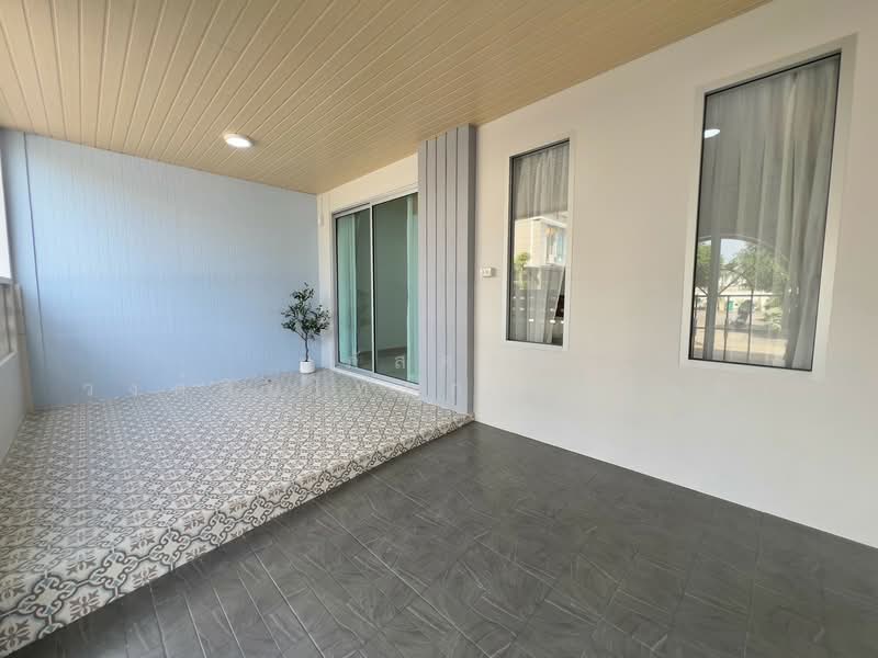 หมู่บ้านพฤกษาวิลล์ 105/1 รามอินทรา-พระยาสุเรนทร์ ถนนคลองสุเหร่าคลองหนึ่ง 13 แขวงบางชัน เขตคลองสาม, กรุงเทพ, สุเหร่าคลองหนึ่ง13, บางชัน, คลองสามวา, กรุงเทพ, 80 ตร.ม., ทาวน์เฮ้าส์ ขาย, โดย นภัสศรณ์ วงศ์สินไทยกร (นันท์), 500446043 - DDproperty.com