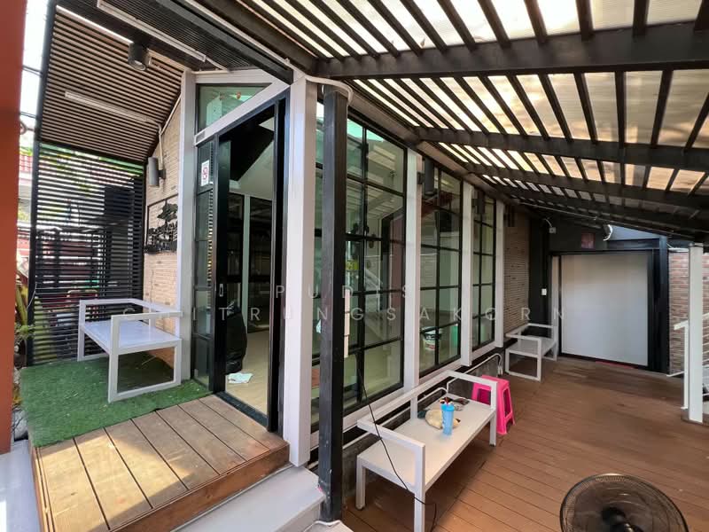House for Rent – Sena Nikhom / Lat Pla Khao, Bangkok, Lat Phrao, Bangkok, 3 Bedrooms, 300 sqm, Single Detached House For Rent, by Pudis Chitrungsakorn, 500446057 - DDproperty.com
