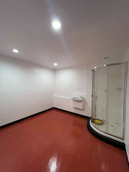 House for Rent – Sena Nikhom / Lat Pla Khao, Bangkok, Lat Phrao, Bangkok, 3 Bedrooms, 300 sqm, Single Detached House For Rent, by Pudis Chitrungsakorn, 500446057 - DDproperty.com