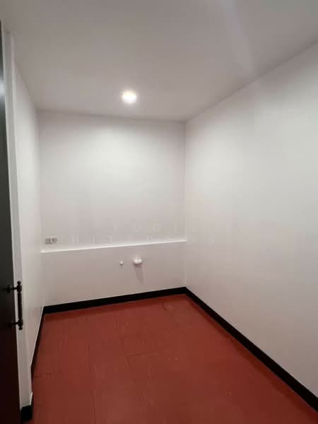 House for Rent – Sena Nikhom / Lat Pla Khao, Bangkok, Lat Phrao, Bangkok, 3 Bedrooms, 300 sqm, Single Detached House For Rent, by Pudis Chitrungsakorn, 500446057 - DDproperty.com