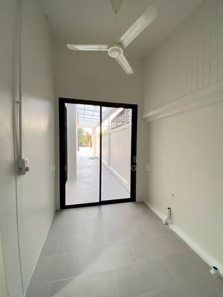 Townhome for Rent – Nak Niwat / Satriwitthaya 2, Bangkok, Lat Phrao, Bangkok, , 225 sqm, Shophouse For Rent, by Pudis Chitrungsakorn, 500446066 - DDproperty.com