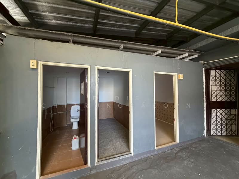 2-Unit Commercial Building for Rent – Lat Phrao, Wang Hin, Bangkok, Lat Phrao, Bangkok, , 290 sqm, Shophouse For Rent, by Pudis Chitrungsakorn, 500446069 - DDproperty.com