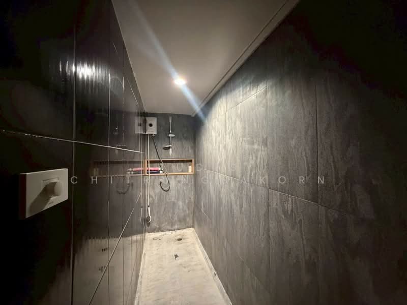 2-Unit Commercial Building for Rent – Lat Phrao, Wang Hin, Bangkok, Lat Phrao, Bangkok, , 290 sqm, Shophouse For Rent, by Pudis Chitrungsakorn, 500446069 - DDproperty.com