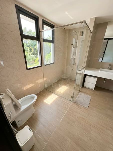 Luxury 4-Storey Townhome for Rent & Sale – Chokchai 4, Satriwit 2, Bangkok, Lat Phrao, Bangkok, 3 Bedrooms, 385 sqm, Townhouse For Rent, by Pudis Chitrungsakorn, 500446072 - DDproperty.com