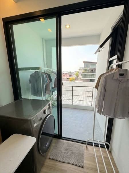 Luxury 4-Storey Townhome for Rent & Sale – Chokchai 4, Satriwit 2, Bangkok, Lat Phrao, Bangkok, 3 Bedrooms, 385 sqm, Townhouse For Rent, by Pudis Chitrungsakorn, 500446072 - DDproperty.com