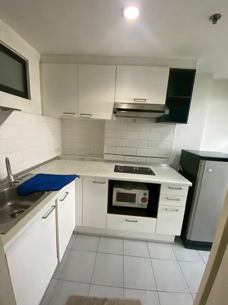 Lumpini Place Phahol-Saphankhwai, Bangkok, 171 Pradipat Road, Samsen Nai, Phaya Thai, Bangkok, 2 Bedrooms, 65 sqm, Condo For Rent, by Kim Nichada, 500446079 - DDproperty.com