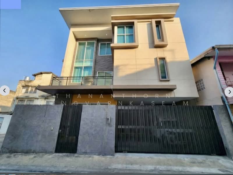 รามอินทรา กม.8, Bangkok, รามอินทรา, Khan Na Yao, Khan Na Yao, Bangkok, 4 Bedrooms, 360 sqm, Single Detached House For Rent, by Thananthorn Wongvarnkaseam, 500446085 - DDproperty.com
