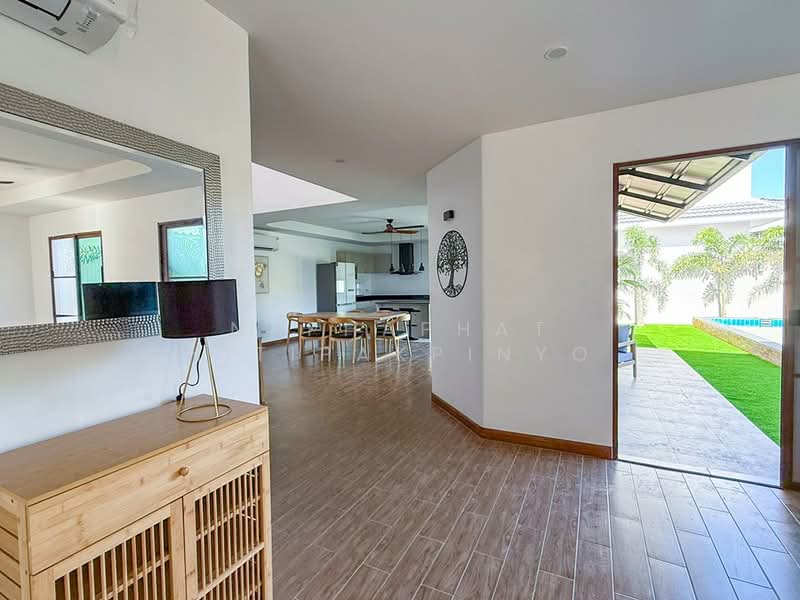 Brand-New Two-Storey Pool Villa for Rent in Beachside Bang Saray, Chon Buri (Pattaya), เทศบาล 5, Bang Sa-re, Sattahip, Chon Buri (Pattaya), 3 Bedrooms, 200 sqm, Single Detached House For Rent, by Naphaphat Nitipakpinyo, 500446093 - DDproperty.com
