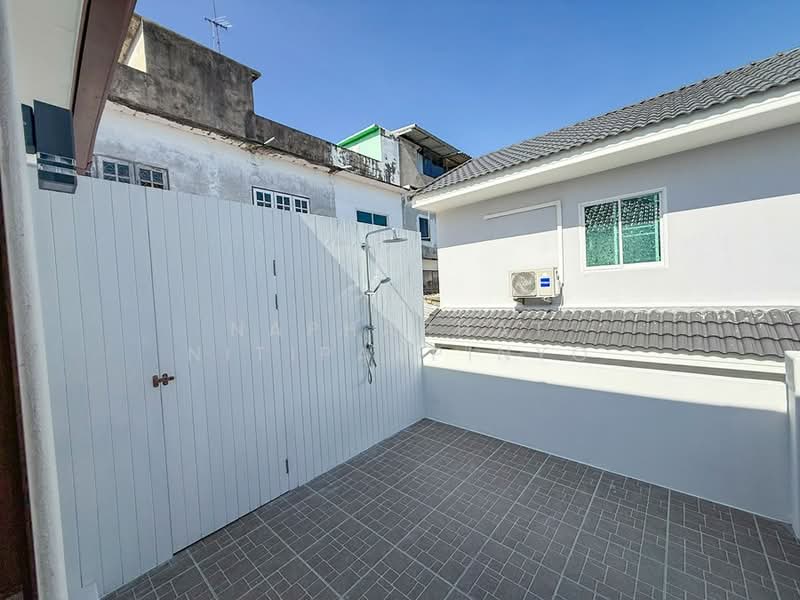 Brand-New Two-Storey Pool Villa for Rent in Beachside Bang Saray, ชลบุรี, เทศบาล 5, บางเสร่, สัตหีบ, ชลบุรี, 200 ตร.ม., บ้านเดี่ยว ให้เช่า, โดย Naphaphat Nitipakpinyo, 500446093 - DDproperty.com
