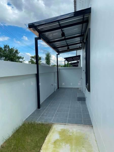 ให้เช่าบ้านเดี่ยว ม.บุญสิริ(รัตนากร17) บางละมุง ชลบุรี, Chon Buri (Pattaya), Nong Pru, Bang Lamung (Pattaya), Chon Buri (Pattaya), 2 Bedrooms, 120 sqm, Single Detached House For Rent, by Dusit Saengfa, 500446140 - DDproperty.com