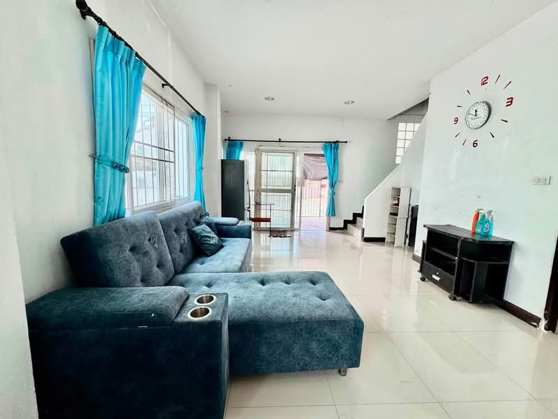 ให้เช่าทาวน์โฮม ม.บูรพาแลนด์ อัสสัมชัญ ศรีราชา, Chon Buri (Pattaya), Si Racha, Chon Buri (Pattaya), 2 Bedrooms, 75 sqm, Townhouse For Rent, by Dusit Saengfa, 500446148 - DDproperty.com