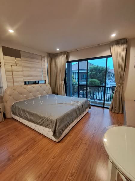 Villa Arcadia Srinakarin : วิลล่า อะคาเดีย ศรีนครินทร์, สมุทรปราการ, ซอย หมู่บ้านวิลล่าอะคาเดียศรีนครินทร์, บางแก้ว, บางพลี, สมุทรปราการ, 240 ตร.ม., บ้านเดี่ยว ให้เช่า, โดย Tittayaporn Kim (Jenny), 500446158 - DDproperty.com