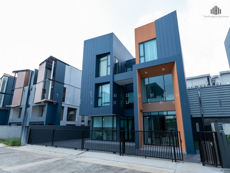 WERKK Kingkaew–Suvarnabhumi, Samut Prakan, Rachathewa, Bang Plee, Samut Prakan, 2 Bedrooms, 443 sqm, Townhouse For Sale, by คุณโชค, 500446165 - DDproperty.com