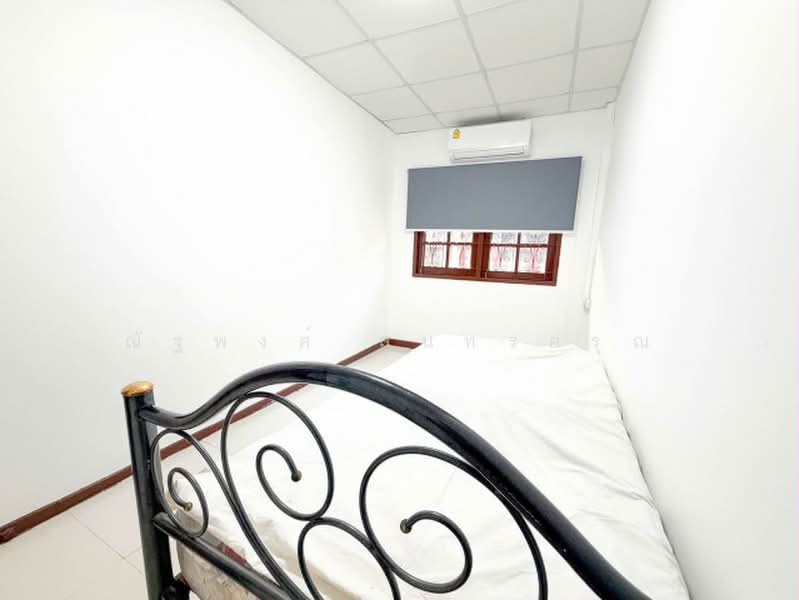 ไม่พบโครงการ, Bangkok, ถนนวชิระธรรมสาธิต, Bang Chak, Phra Khanong, Bangkok, 3 Bedrooms, 200 sqm, Townhouse For Rent, by ณัฐพงศ์ สุนทรอรุณ, 500446166 - DDproperty.com